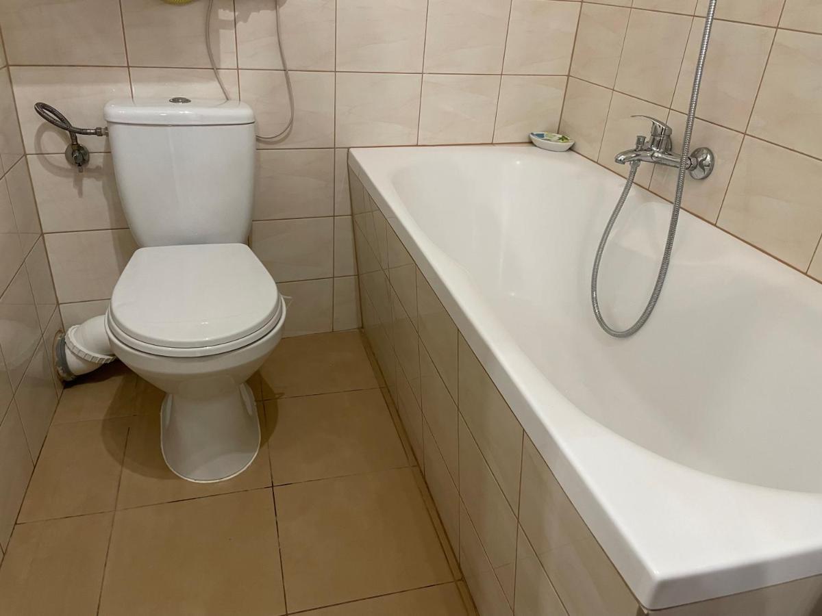 Apartament Puscha Кельце Екстер'єр фото